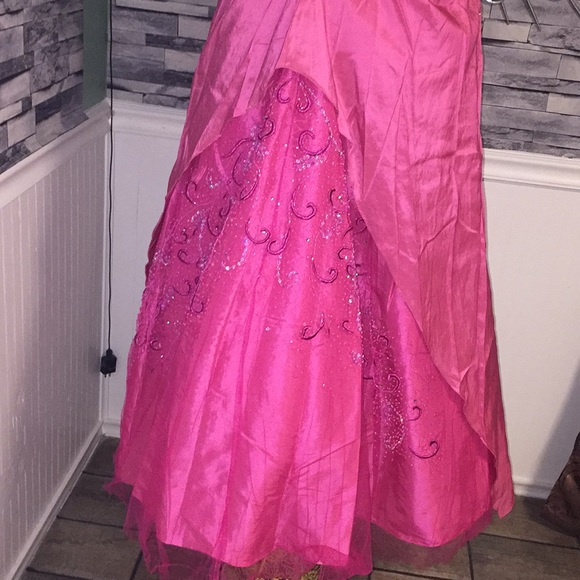 May queen prom dress 👗 size 4 - Picture 7 of 8